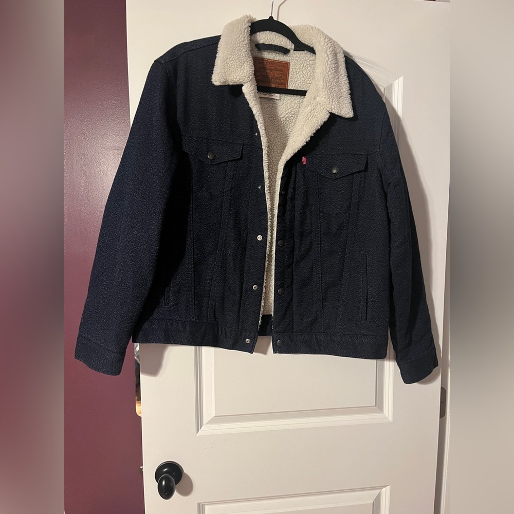 Levi's Sherpa-Lined Jacket with Brown Label